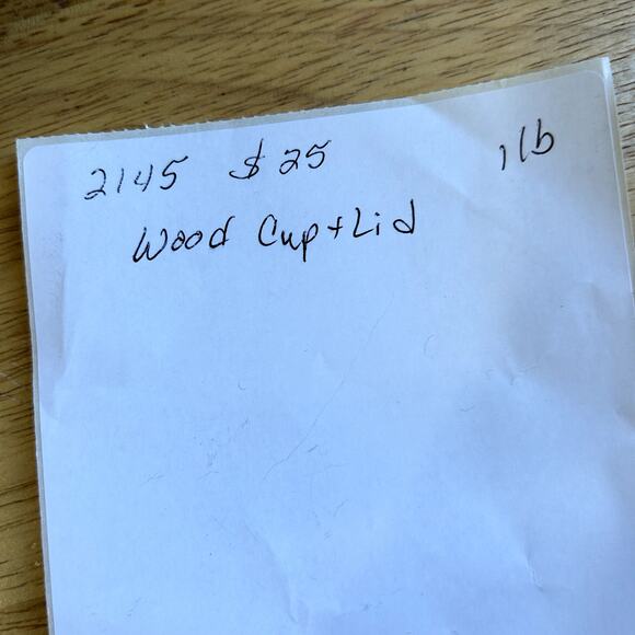 Wood CUP MUG handmade with lid flaw has small crack see pictures - Picture 8 of 8